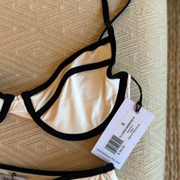 NWT WEWOREWHAT BIKINI SIZE S - Picture 3 of 5